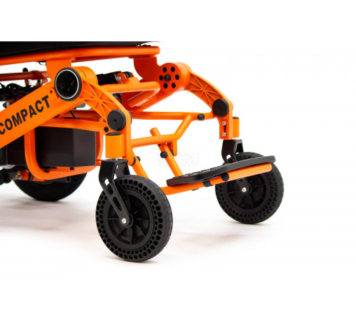 Кресло-коляска электрическая MET Compact 35