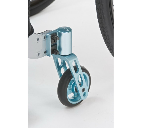 Кресло-коляска активного типа MET Kuschall Champion