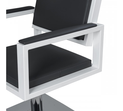 Парикмахерское кресло Дуглас на белом каркасе