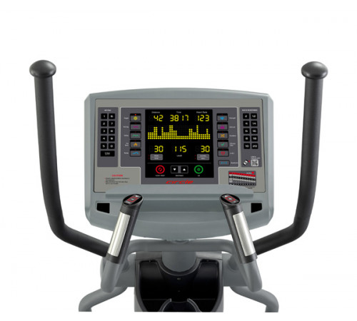 Эллиптический тренажер CIRCLE FITNESS E7